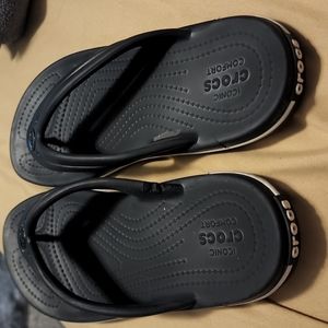 Crock flip flops